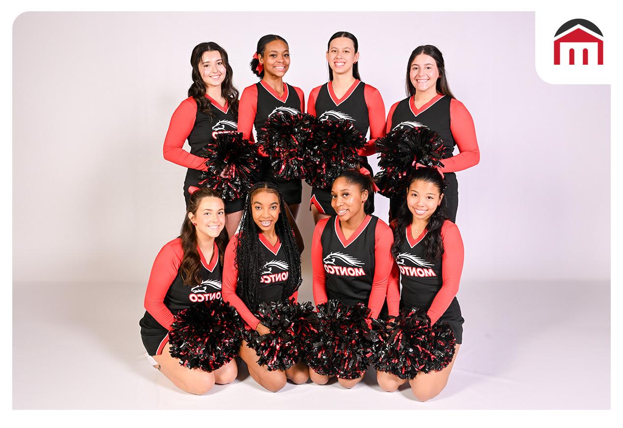 Montco cheerleaders team photo
